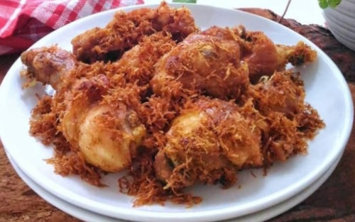 Ini Resep Membuat Ayam Serundeng yang Lezat 