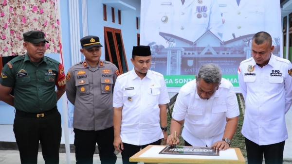 Resmikan Gedung Koperasi Merah Putih Desa Sontang, Anton : Dorong Penguatan Ekonomi Desa