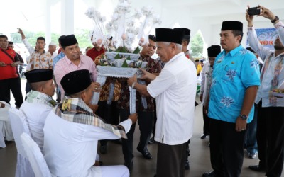 Kakankemenag Kabupaten Asahan Tutup Manasik Haji