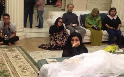 Ibu Ashanty Meninggal Dunia Setelah Kelahiran Cucu & Ultahnya