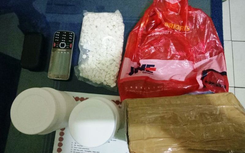 Polres Kuningan Gagalkan Peredaran Ribuan Butir Tramadol