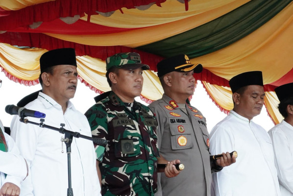 Dandim 0322/Siak Hadiri Upacara Hari Santri 2025