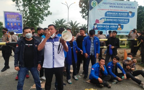 Polemik Kepengurusan, KNPI Riau Ada Dua Kubu