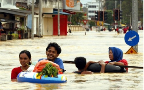 Lebih 61.000 Warga Malaysia Mengungsi Akibat Banjir