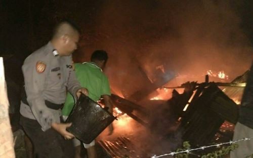 Kebakaran Rumah di Riau, Ibu dan 3 Anak jadi Korban