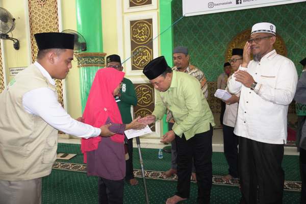 276 Mustahik di Kecamatan Kandis Terima Zakat Konsumtif