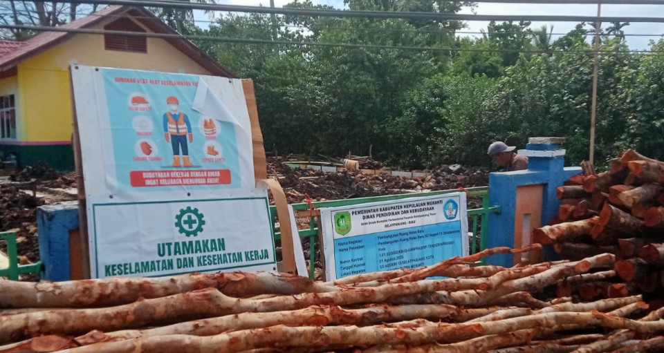 Melalui DAU Spesifik, Sekolah di Kepulauan Meranti Dapat Bantuan Rehab Ruang Kelas