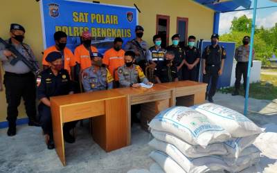 Polres Bengkalis Tangkap 30 Ton Gula Ilegal Made In India