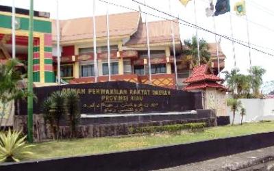 FITRA Kecam DPRD Riau ke Eropa dengan Anggaran Rp7,3 M