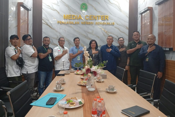 PWI Bengkalis Silaturahmi Dengan Ketua Pengadilan Negeri Bengkalis