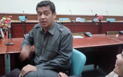 Dewan Sebut Ribuan Naker Asing Bakal Masuk Riau