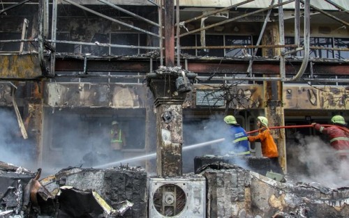 Polisi Selidiki Penyebab Gedung MPP Pekanbaru Kebakaran