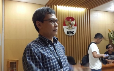 Johan Budi: Kasus Bansos, Lebih Baik Ditangani KPK