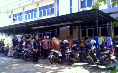 Ratusan Guru Bantu Rohul Belum Terima Honor