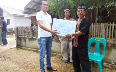 Terima Kado Spesial, Pang Burek Berterimakasih Kepada Fachrul Razi
