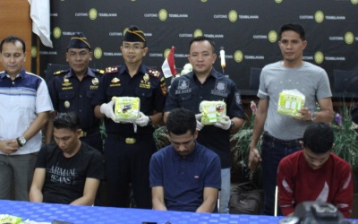 Tiga Warga Aceh Ditangkap Membawa 5 Kg Sabu