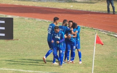 PSPS Riau Sapu Bersih Semen Padang 3-0