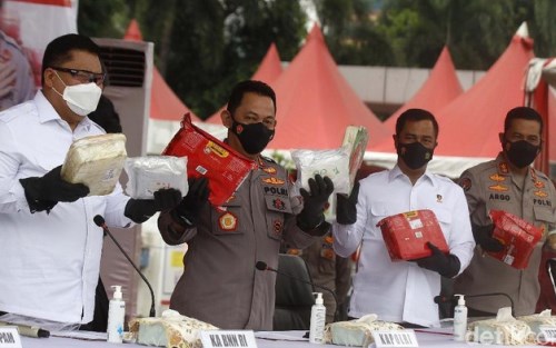 Napi Kendalikan Sabu 1,1 Ton, Ada 18 Paket Sabu di Kamar 