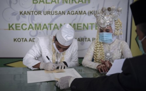 Ini Syarat dan Biaya Nikah di KUA untuk Calon Pengantin