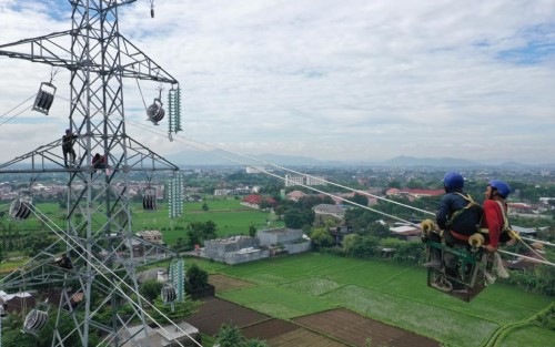 Proses Transisi Energi Jokowi Tersandung Proyek 35.000 MW