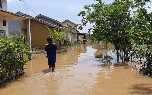 Puluhan Rumah Terendam Banjir di Kota Pekanbaru