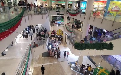 Tahun Baru, Pusat Perbelanjaan di Pekanbaru Sepi