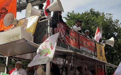 Orator Aksi 212 Teriak Ajak Massa Jatuhkan Jokowi