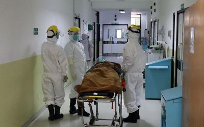 Hampir 1.000 Positif Corona, Dokter di Tangerang Kewalahan