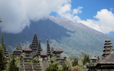 Gunung Agung Berpotensi Kembali Meletus