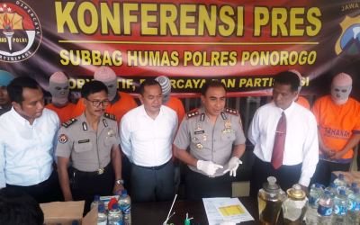 Ponorogo Darurat Peredaran Miras Arak Jowo