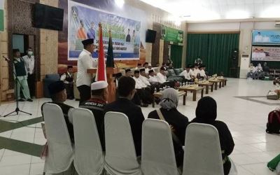 Bupati Suparman Sambut Kedatangan JH Rohul di Batam  