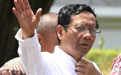 Mahfud Md: Kita Sedang di Ambang Resesi