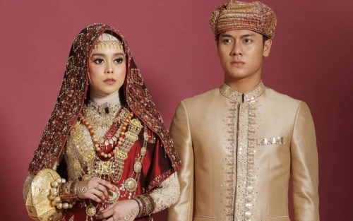 Rizky Billar dan Lesti Kejora Resmi Tunda Pernikahan