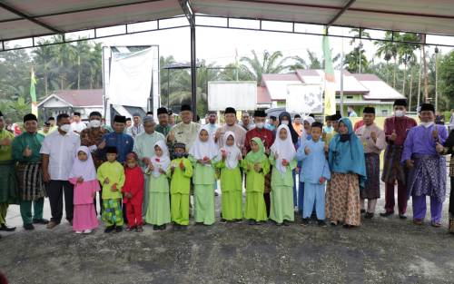 Pemda Siak Bantu Anak Keluarga PKH Masuk Kuliah