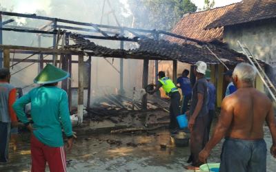 Ditinggal Kodangan, Rumah Warga Ponorogo Terbakar