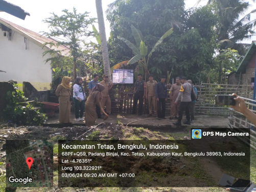 PemDes Padang Binjai Laksanakan Titik Nol Pelebaran Rabat Beton