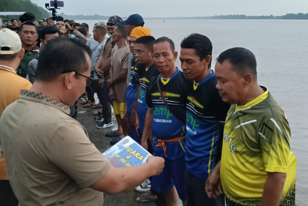KSOP Kelas ll Tanjung Buton Tutup Oven Turnamen Pacu Sampan Dayung Limo
