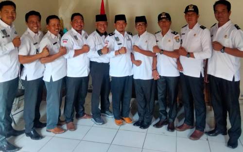 Kades 3 Periode Pimpin DPC Apdesi Kabupaten Kaur 