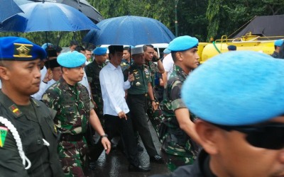 Jokowi-JK Salat Jumat di Monas, Bergabung dengan Massa Aksi 212