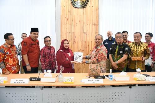 Izin Bangun Jalan Lingkar Barat Duri, Bupati Kasmarni MoU dengan Kementerian ESDM