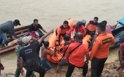 Satu Lagi Pelajar Tenggelam di Sungai Indragiri Ditemukan