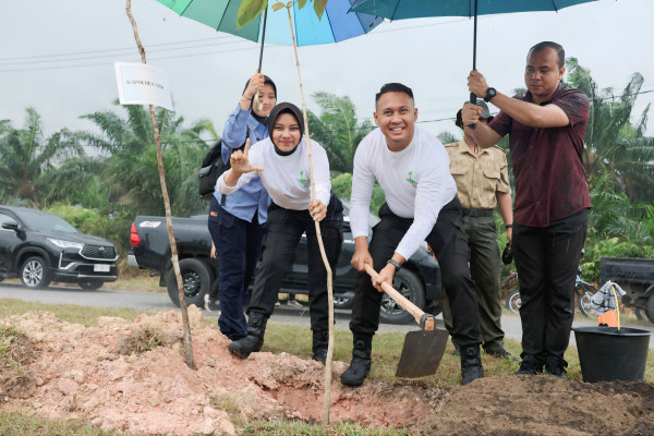 Pemerintah Kabupaten Siak Gelar Penanaman Pohon Serentak