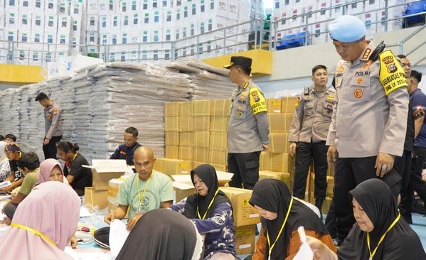 Kabid Propam Polda Riau Pantau Petugas Jaga Kantor KPU Kampar