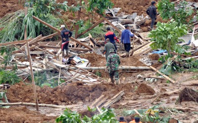 28 dari 35 Kabupaten/Kota di Jateng Rawan Longsor
