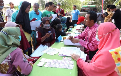 Meja Layanan Disdukcapil Paling Laris di Cari Warga