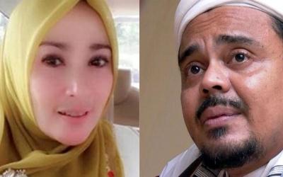 Firza Husein Tersangka Pornografi, Rizieq Prihatin