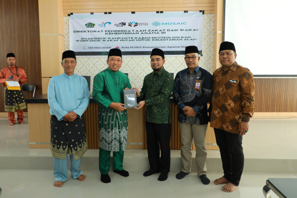 Wabup Husni Sebut : Wakaf Hutan Sejalan Dengan Konsep Siak Kabupaten Hijau