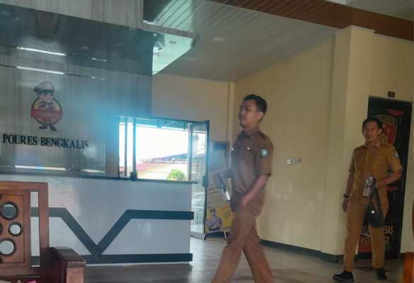 Dugaan Korupsi UED-SP Tanjung Leban, Pegawai PMD Bengkalis Diperiksa Tipikor