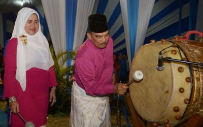 Jefry Noer Himbau Rumah Makan Tidak Selama Ramadhan