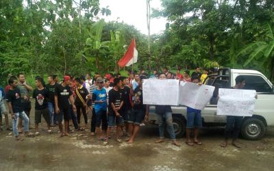 Warga Duri Tuntut Mundur Oknum Perangkat Desa Selingkuh 